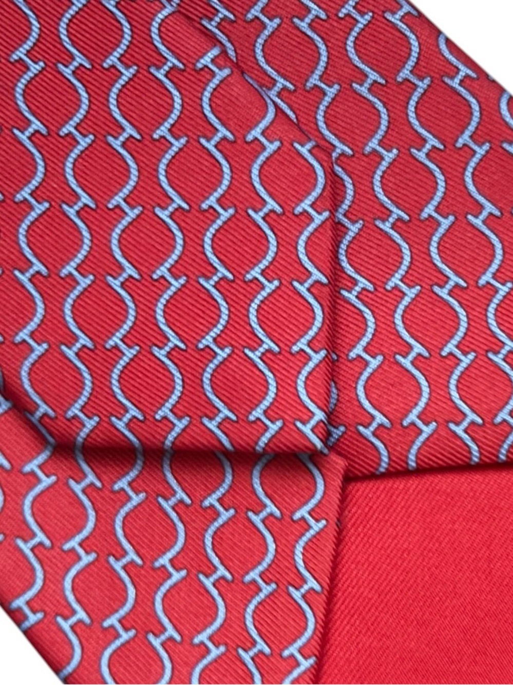 HERMÈS silk tie